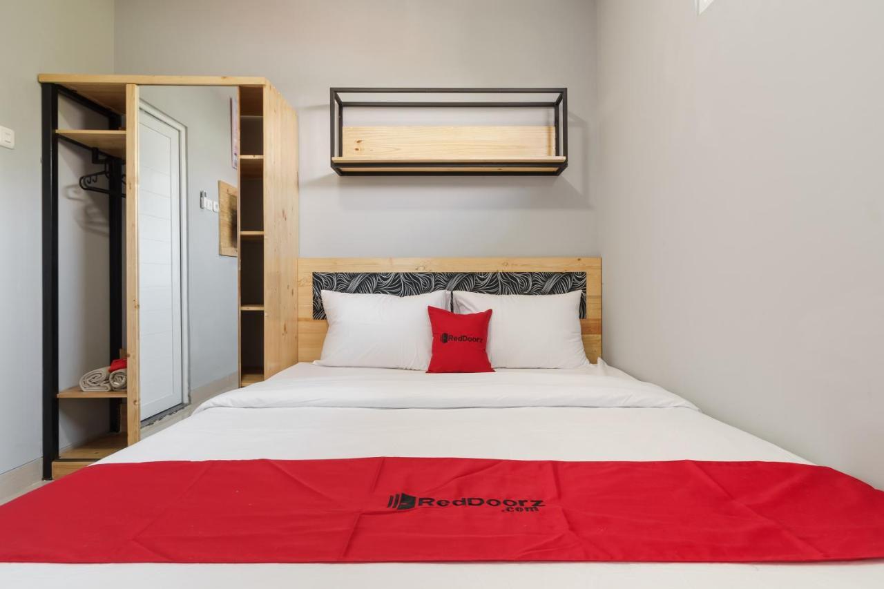 Reddoorz Near Plaza Atrium Senen Otel Cakarta Dış mekan fotoğraf