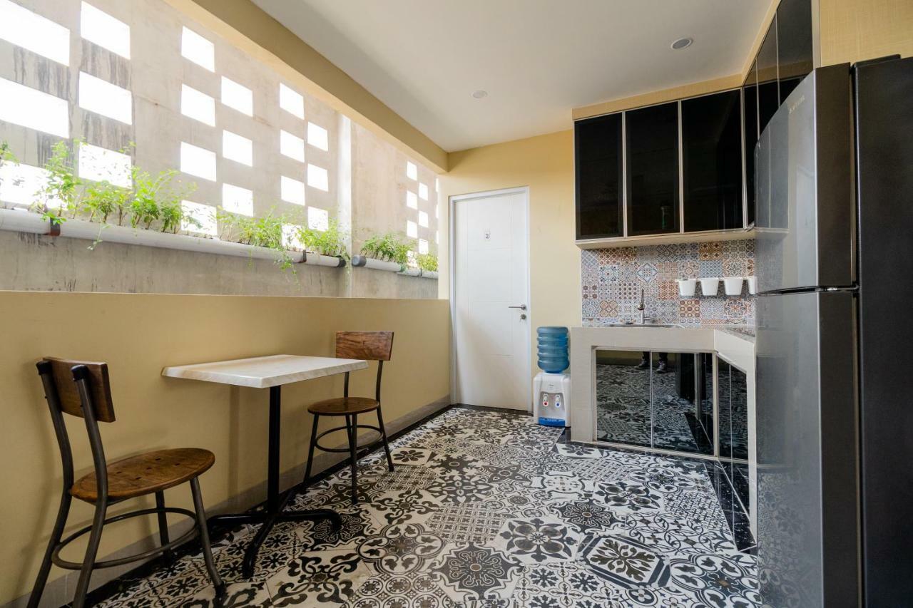 Reddoorz Near Plaza Atrium Senen Otel Cakarta Dış mekan fotoğraf