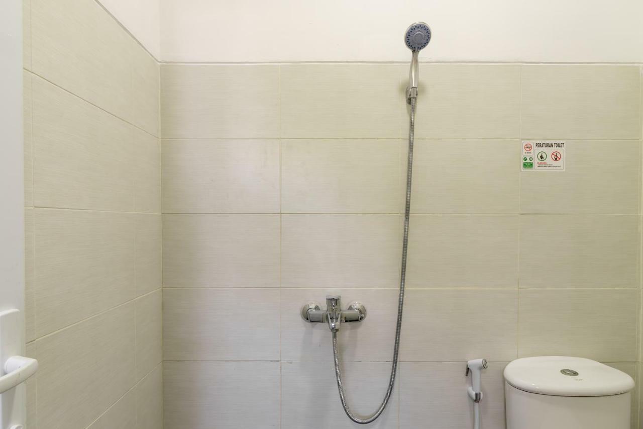 Reddoorz Near Plaza Atrium Senen Otel Cakarta Dış mekan fotoğraf