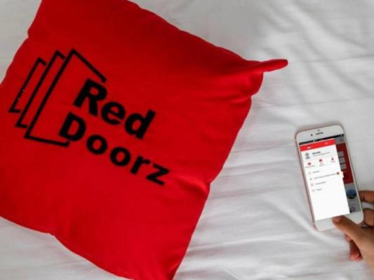 Reddoorz Near Plaza Atrium Senen Otel Cakarta Dış mekan fotoğraf
